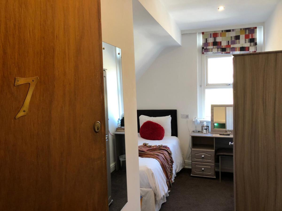 Aberthaw House Hotel Barry Exteriör bild